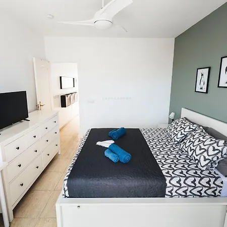 V&v Amadores Appartement